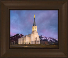 Load image into Gallery viewer, Star Valley Winter Refuge
