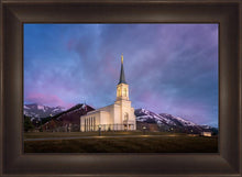 Load image into Gallery viewer, Star Valley Winter Refuge