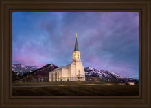 Load image into Gallery viewer, Star Valley Winter Refuge