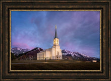 Load image into Gallery viewer, Star Valley Winter Refuge