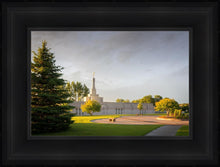 Load image into Gallery viewer, Bismarck Golden Glow