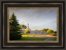 Load image into Gallery viewer, Bismarck Golden Glow