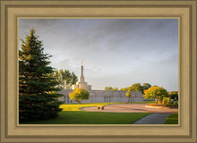Load image into Gallery viewer, Bismarck Golden Glow