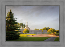 Load image into Gallery viewer, Bismarck Golden Glow