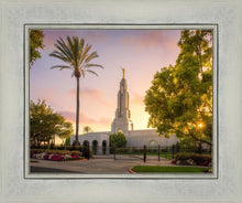 Load image into Gallery viewer, Redlands Eventide