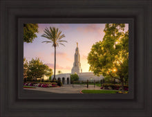 Load image into Gallery viewer, Redlands Eventide