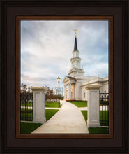 Load image into Gallery viewer, Hartford Pathway