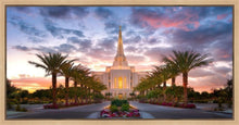 Load image into Gallery viewer, Gilbert Garden Oasis
