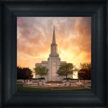Load image into Gallery viewer, St. Louis Glory to God
