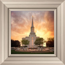 Load image into Gallery viewer, St. Louis Glory to God
