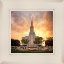 Load image into Gallery viewer, St. Louis Glory to God