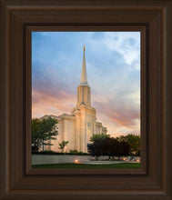 Load image into Gallery viewer, St. Louis Now the Day is Over