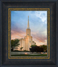 Load image into Gallery viewer, St. Louis Now the Day is Over