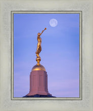 Load image into Gallery viewer, Tucson Trumpet Moon