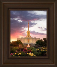 Load image into Gallery viewer, Jordan River Flowers
