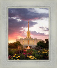 Load image into Gallery viewer, Jordan River Flowers