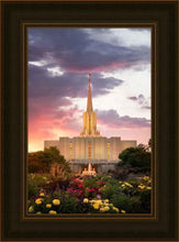 Load image into Gallery viewer, Jordan River Flowers