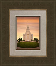 Load image into Gallery viewer, Kansas City Golden
