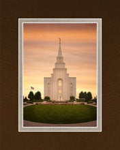 Load image into Gallery viewer, Kansas City Golden