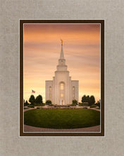 Load image into Gallery viewer, Kansas City Golden