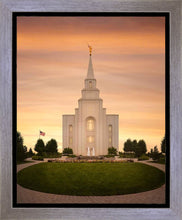 Load image into Gallery viewer, Kansas City Golden