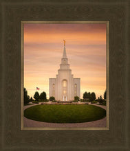 Load image into Gallery viewer, Kansas City Golden