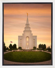 Load image into Gallery viewer, Kansas City Golden