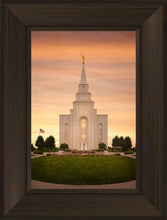 Load image into Gallery viewer, Kansas City Golden