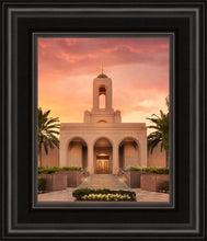 Load image into Gallery viewer, Newport Beach Lift Me Up