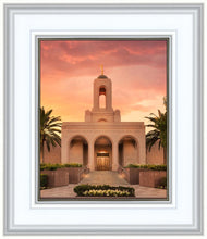 Load image into Gallery viewer, Newport Beach Lift Me Up