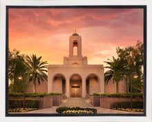 Load image into Gallery viewer, Newport Beach Lift Me Up
