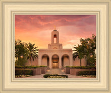 Load image into Gallery viewer, Newport Beach Lift Me Up