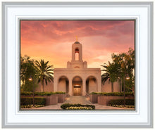 Load image into Gallery viewer, Newport Beach Lift Me Up