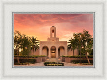 Load image into Gallery viewer, Newport Beach Lift Me Up