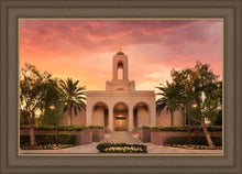 Load image into Gallery viewer, Newport Beach Lift Me Up