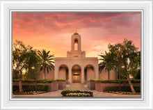 Load image into Gallery viewer, Newport Beach Lift Me Up
