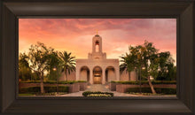 Load image into Gallery viewer, Newport Beach Lift Me Up