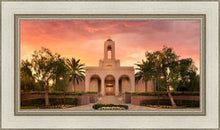Load image into Gallery viewer, Newport Beach Lift Me Up