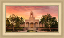 Load image into Gallery viewer, Newport Beach Lift Me Up
