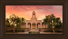 Load image into Gallery viewer, Newport Beach Lift Me Up