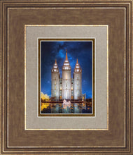Load image into Gallery viewer, Salt Lake Starry Night Nativity