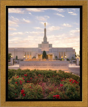 Load image into Gallery viewer, Reno Flowers
