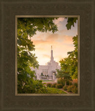 Load image into Gallery viewer, Reno Gardens
