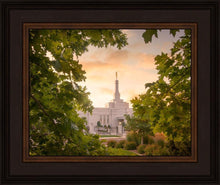 Load image into Gallery viewer, Reno Gardens
