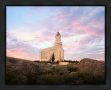 Load image into Gallery viewer, Cedar City Spring