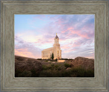 Load image into Gallery viewer, Cedar City Spring