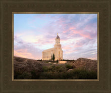 Load image into Gallery viewer, Cedar City Spring