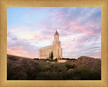 Load image into Gallery viewer, Cedar City Spring