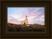 Load image into Gallery viewer, Cedar City Spring