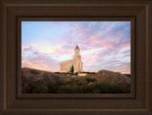 Load image into Gallery viewer, Cedar City Spring